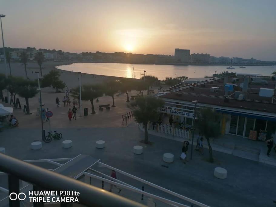Апартаменты Riells Mar Ля Эскала Экстерьер фото